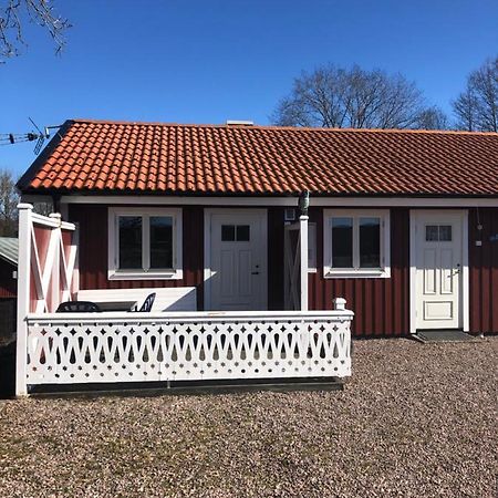 Skattegardens Gaesthus Villa Falkoping Bagian luar foto